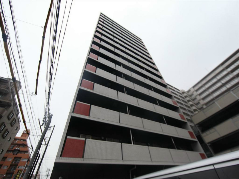 外観　デザイナーズ　防犯カメラ付　オートロック　宅配ＢＯＸ