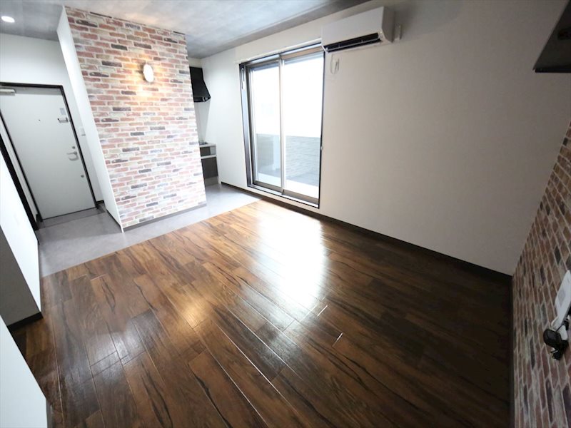 Patina中村本町（パティーナ中村本町） 洋室8.46帖　S3.17帖　キッチン