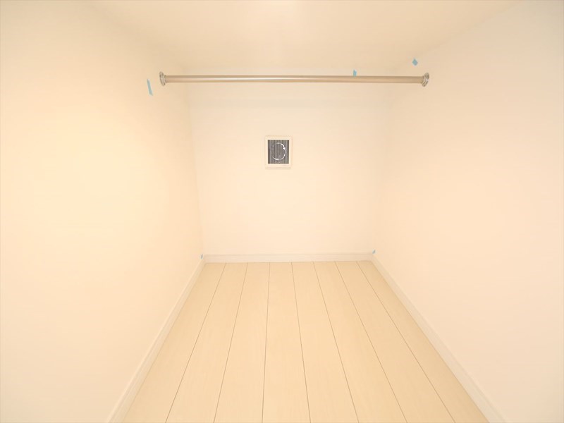 Ａｌｂａ港栄（アルバコウエイ） ウォークインクローゼット付（収納充実してます）