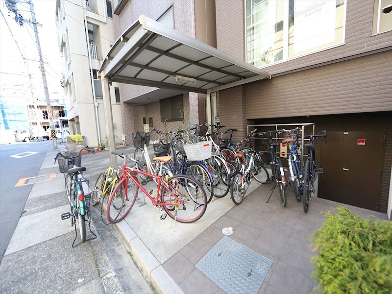 カノン大須 屋根付き駐輪場