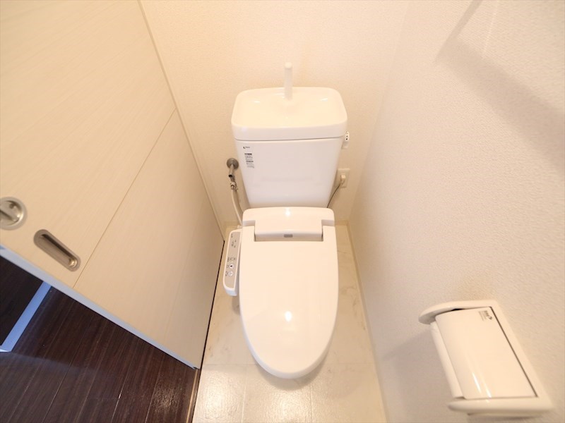 カノン大須 温水洗浄暖房便座付トイレ