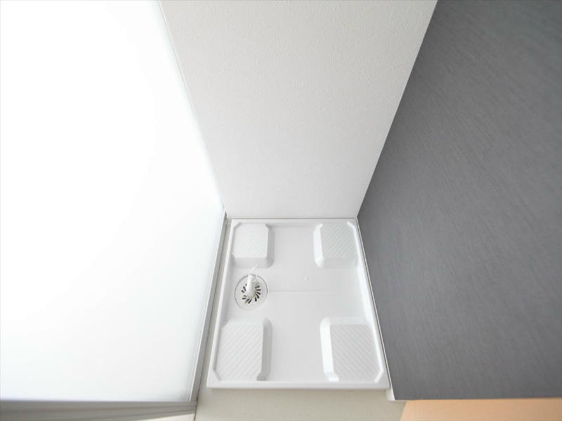 ＳＬＡＮＴＷＡＬＬＳ（スラントウォールズ） 室内洗濯機置場　洗濯機ご用意できます