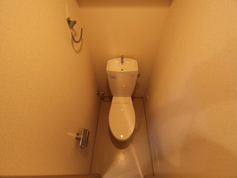 プレサンス泉シティアーク トイレ　温水洗浄便座取り付け可