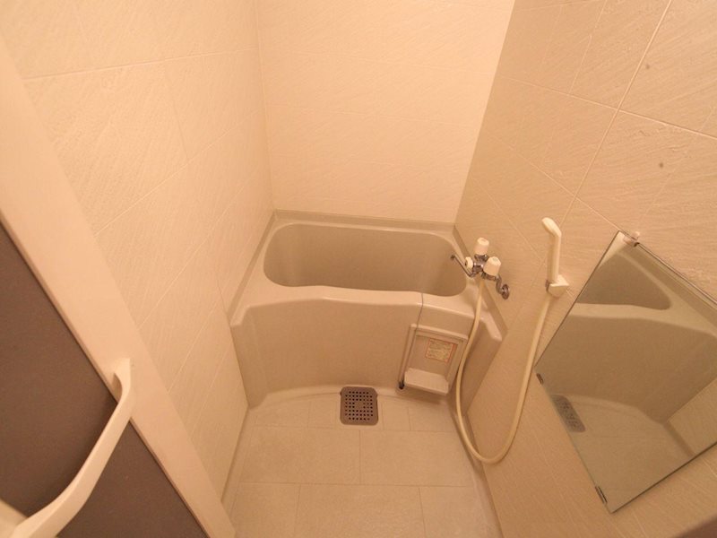 フローラル泉 バスルーム（お風呂トイレ別）