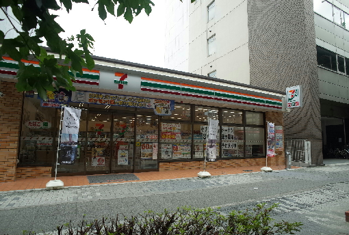 フローラル泉II セブンイレブン 名古屋高岳北店