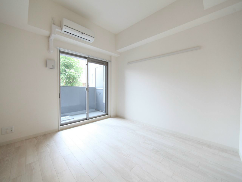 プレサンス久屋大通セントラルパーク 洋室8帖　クローゼット付（収納充実してます）