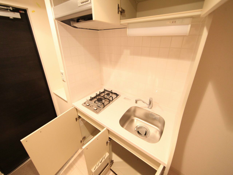 プレサンス久屋大通セントラルパーク システムキッチン（ガス2口）冷蔵庫・レンジ等ご用意できます