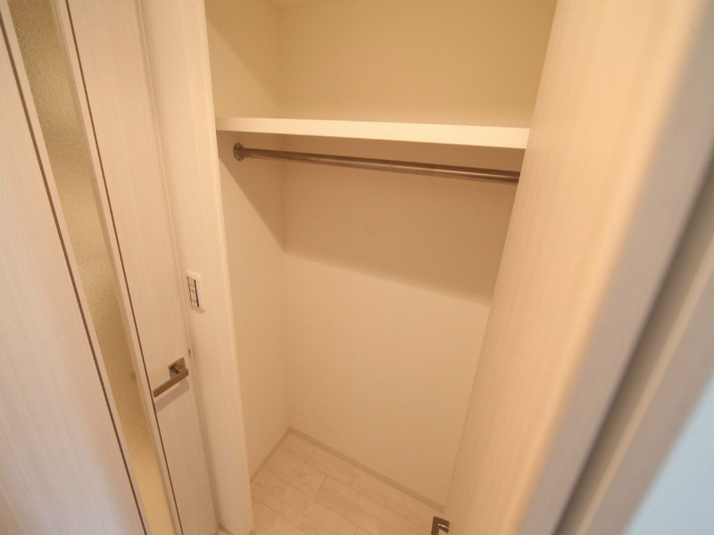 プレサンス久屋大通セントラルパーク クローゼット（収納充実してます）