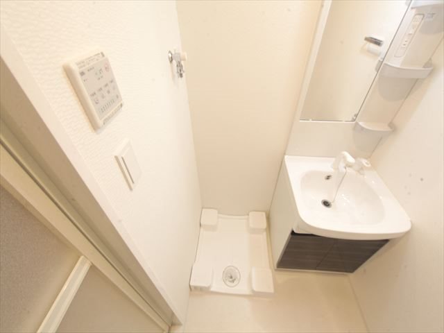 S-RESIDENCE今池南 室内洗濯機置き場