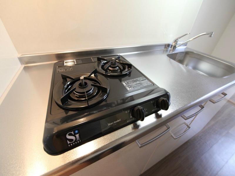 パティオ・エスペランサ システムキッチン（ガス2口）冷蔵庫・レンジ等ご準備できます