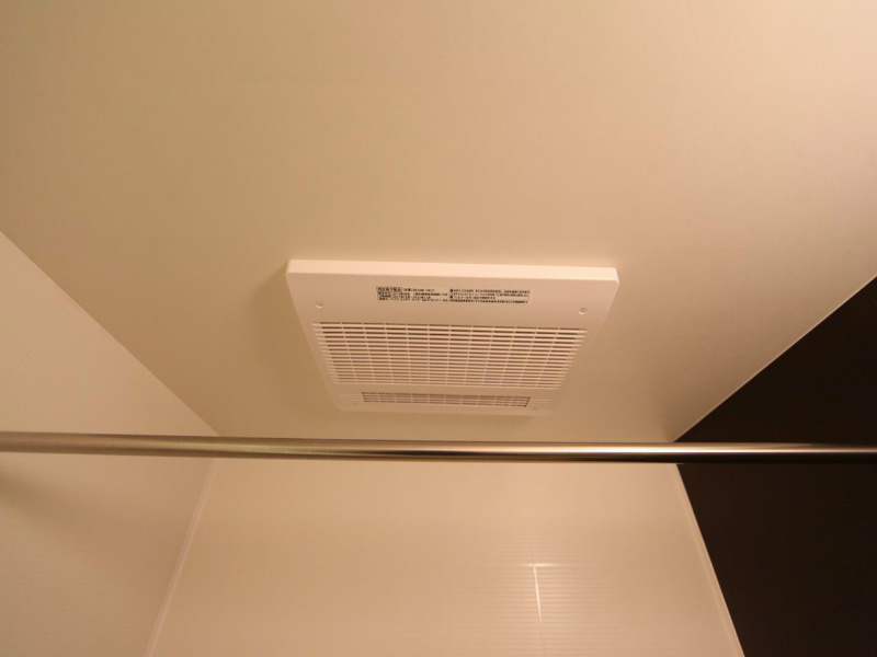ラフレシールドゥ 浴室暖房乾燥機付 24時間換気機能付バスルーム