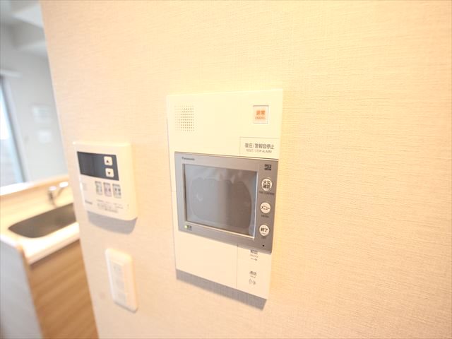 ルーエ今池 ＴＶモニター付インターホン完備