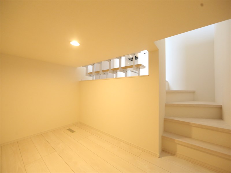（仮称）熱田区大宝四丁目②Ａ新築アパート 床下収納2.5帖（収納として使えます）　同仕様写真