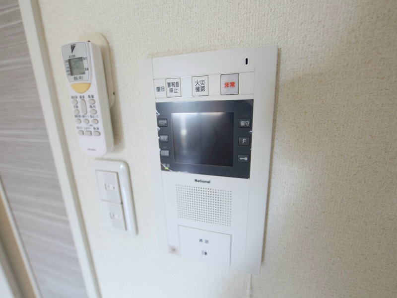プレサンス泉アーバンゲート ＴＶモニター付インターホン