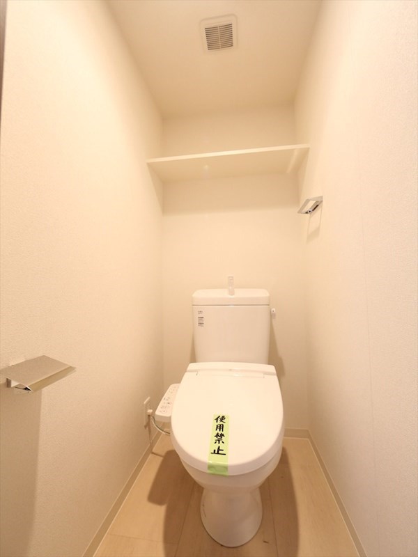 プレサンス上前津グレース 温水洗浄暖房便座付トイレ