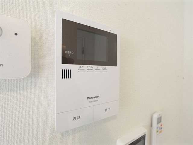 LA VIERE 志賀本通（ラヴィエール） TVモニター付インターホン完備