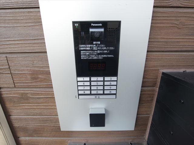 LA VIERE 志賀本通（ラヴィエール） オートロックTVモニターホン宅配BOX完備
