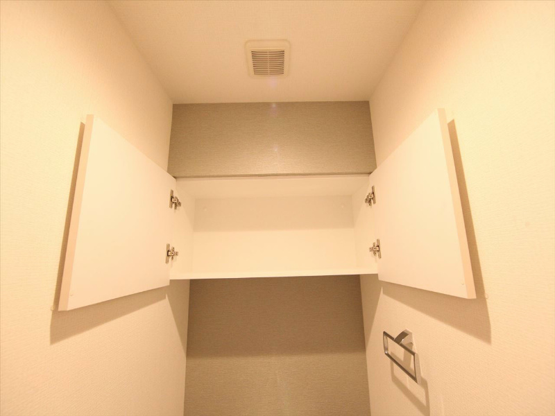Grand-Place MIZUHO（グランプラス瑞穂） トイレ上部に収納付き