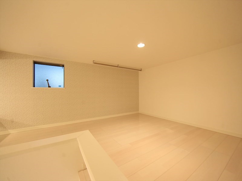 Ｖｉｌｌａ　Ｅｍｉｌｉａ ロフト5.8帖（収納としても寝室としても使用できます）