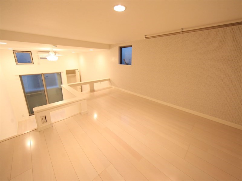 Ｖｉｌｌａ　Ｅｍｉｌｉａ ロフト5.8帖（収納としても寝室としても使用できます）