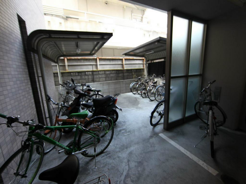 ピースフル金山 駐輪場完備