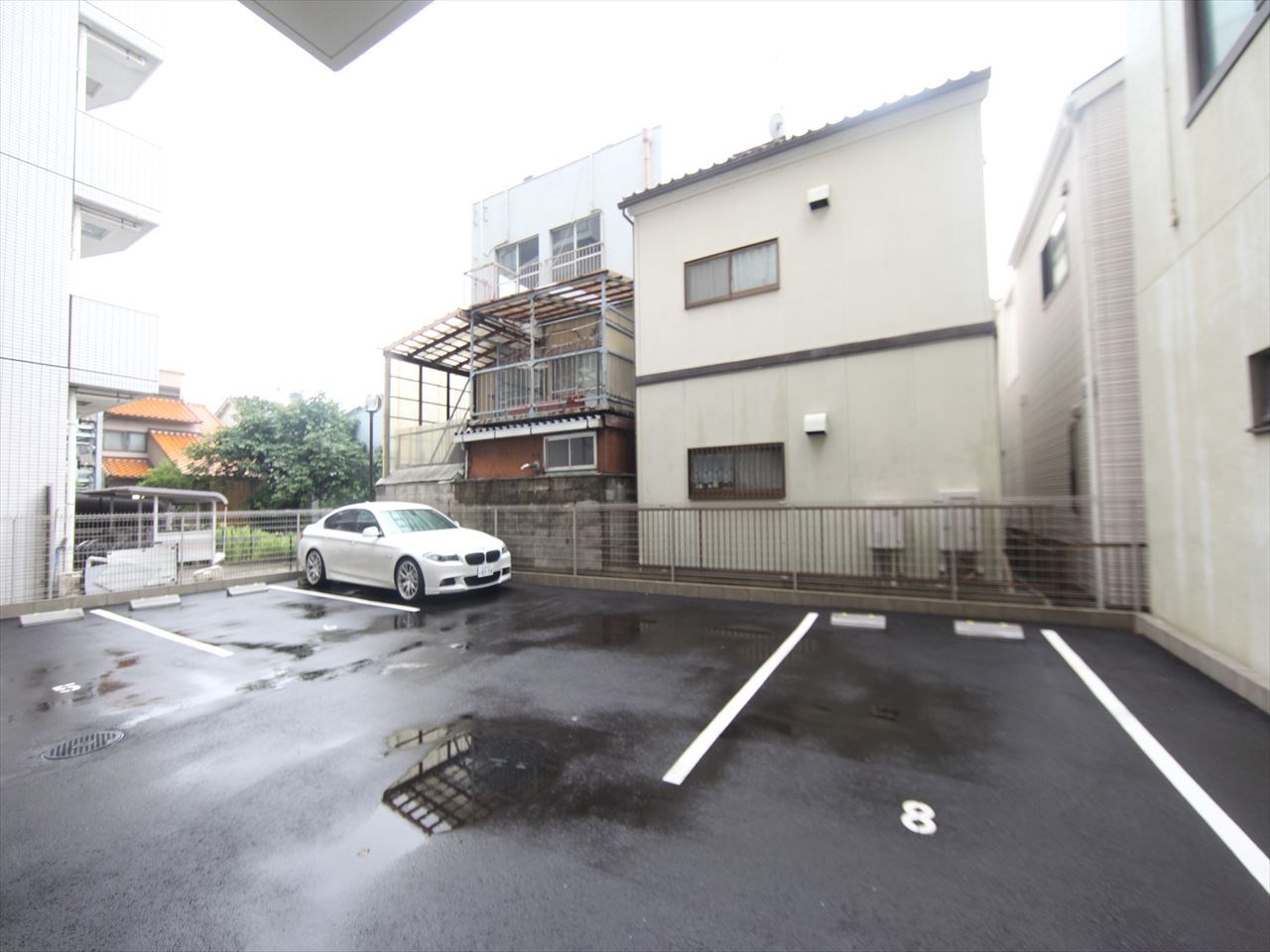 ＲＩＶＯ瑞穂通（リーヴォ瑞穂通） 敷地内平面駐車場