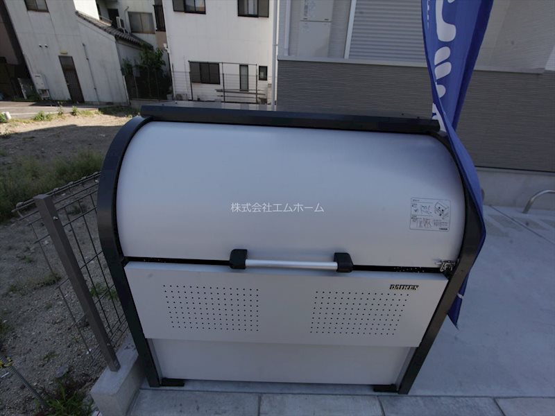ジュネス内浜町 敷地内ゴミ置場