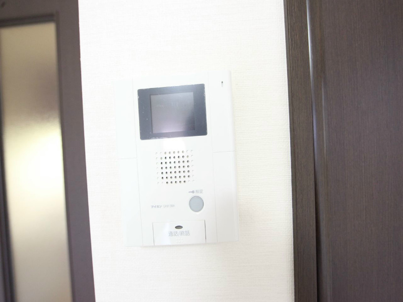 ＴＯＹＯＯＫＡ　ＡＰＡＲＴＭＥＮＴ（トヨオカアパートメント） ＴＶモニター付インターホン