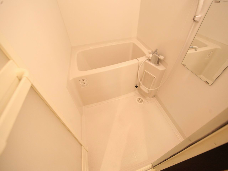 ＴＯＹＯＯＫＡ　ＡＰＡＲＴＭＥＮＴ（トヨオカアパートメント） 浴室暖房乾燥機付　24時間換気機能付バスルーム