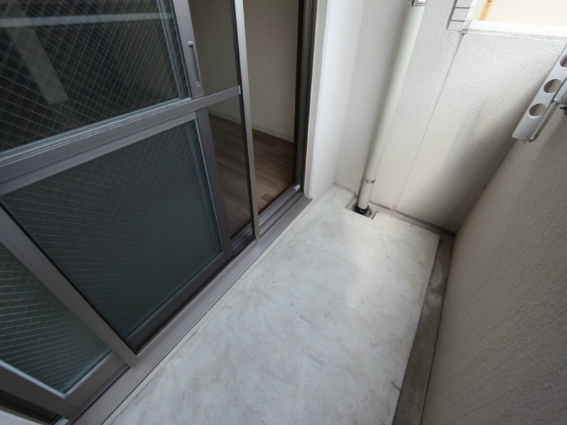 ＴＯＹＯＯＫＡ　ＡＰＡＲＴＭＥＮＴ（トヨオカアパートメント） バルコニー
