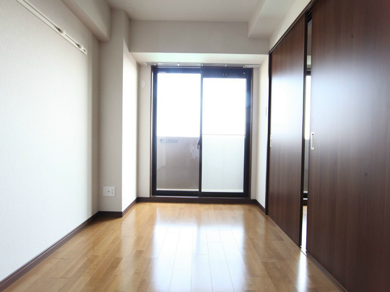 ＫＩＲＡＫＵマンション（キラクマンション） 洋室5帖　クローゼット付（収納充実してます）