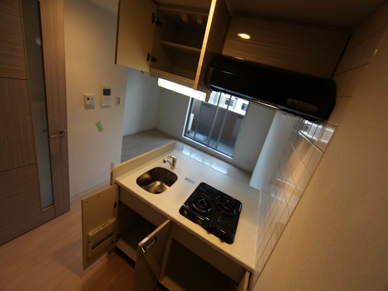 プレサンス名古屋城前ラバンカ システムキッチン（ガス2口）冷蔵庫・レンジ等ご用意できます