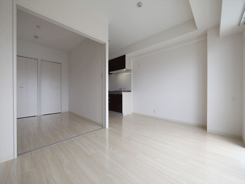 Ｃａｓａ　ｄｅ　Ｐａｒｔｉｄａ（カーサデパルティーダ） ＬＤＫ10.3帖　洋室5帖　つなげても仕切っても使えます
