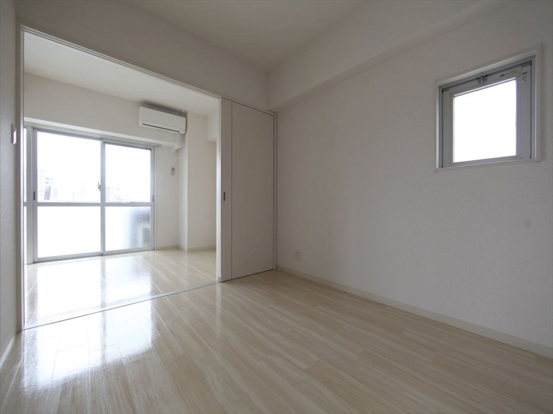 Ｃａｓａ　ｄｅ　Ｐａｒｔｉｄａ（カーサデパルティーダ） ＬＤＫ10.3帖　洋室5帖　つなげても仕切っても使えます