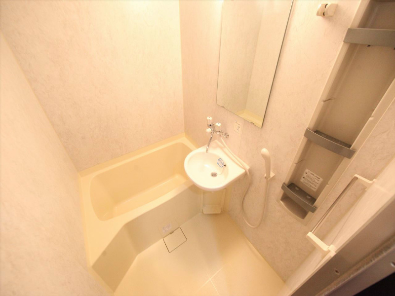 アルコマイスタービル バスルーム（お風呂トイレ別）