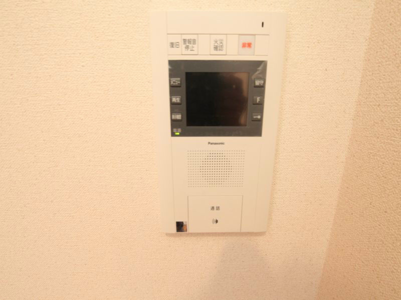 グランデ中村区役所 TVモニター付インターホン