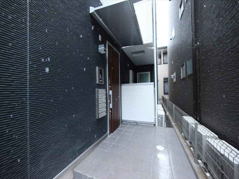 Ｌｕｎａ　ｔｅｒｒａｃｅ（ルナテラス） 共用部分　オートロック付　集合ポスト有り