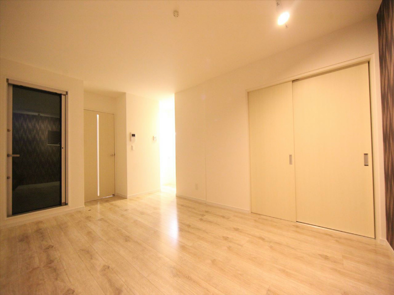 Ｌｕｎａ　ｔｅｒｒａｃｅ（ルナテラス） ＬＤＫ12.1帖　2面採光　バルコニー
