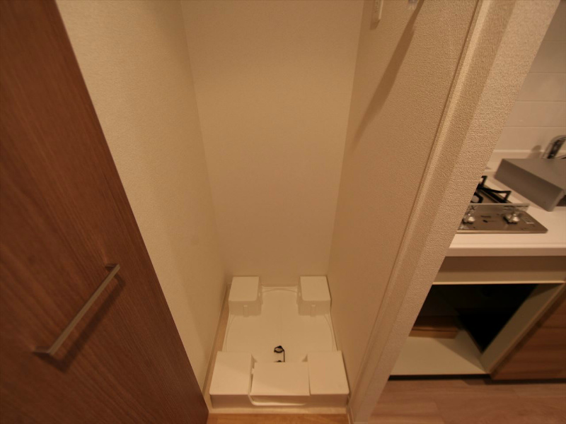 プレサンス丸の内城雅 室内洗濯機置き場　洗濯機ご用意できます