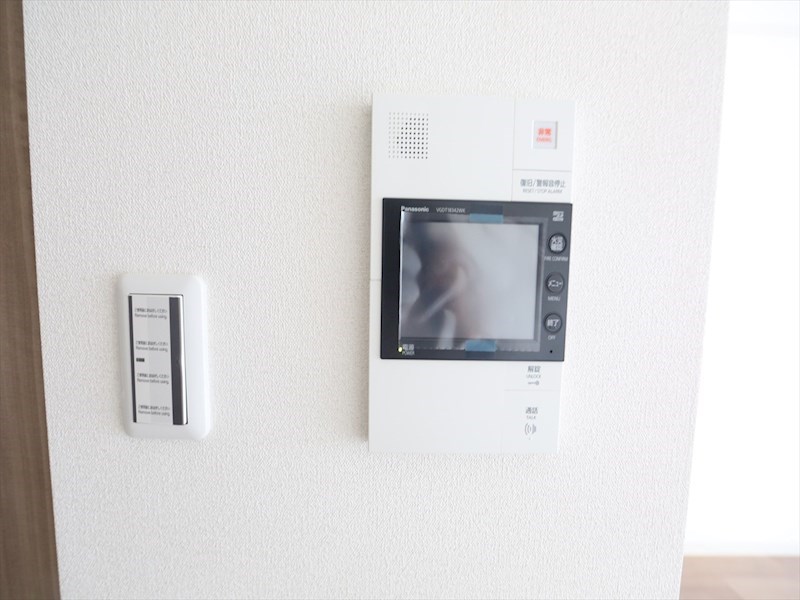 プレサンスジェネ鶴舞 ＴＶモニター付インターホン