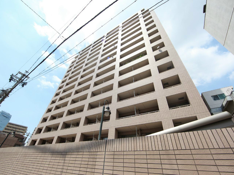 外観　オートロック　宅配ＢＯＸ　防犯カメラ　コンシェルジュ付