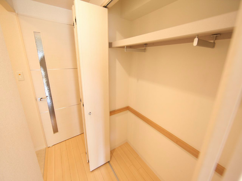 エルミタージュ名駅西 クローゼット（収納充実してます）