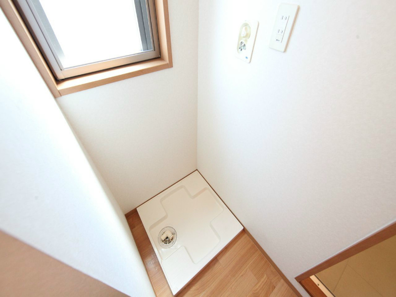 丹下キアーロ 室内洗濯機置き場
