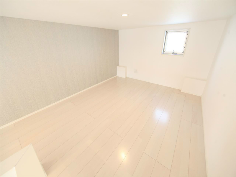シエルマール柳ヶ枝町 上段ロフト5.7帖（収納にも寝室にも使えます）イメージ写真