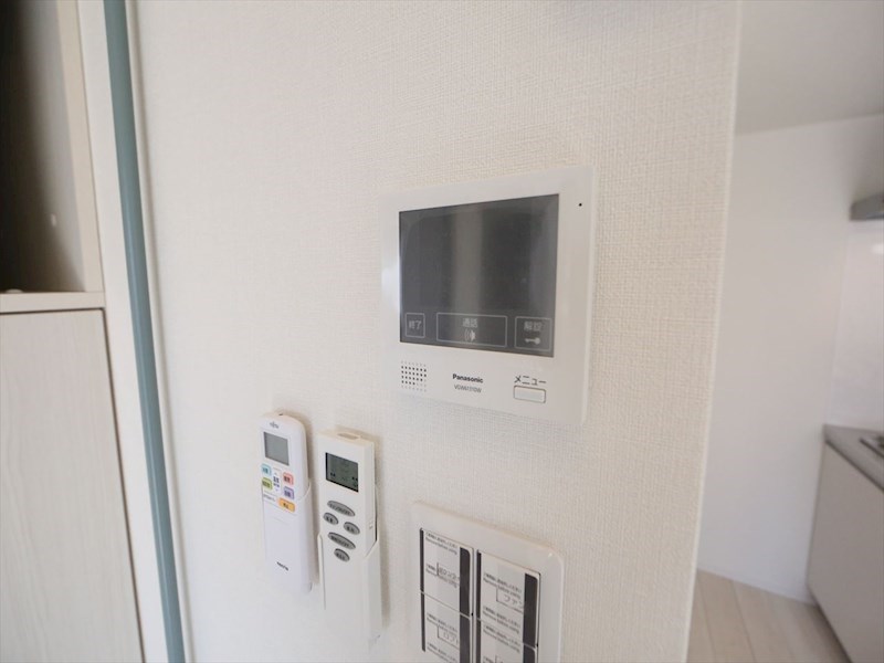 ハーモニーテラス高須賀町 ＴＶモニター付インターホン