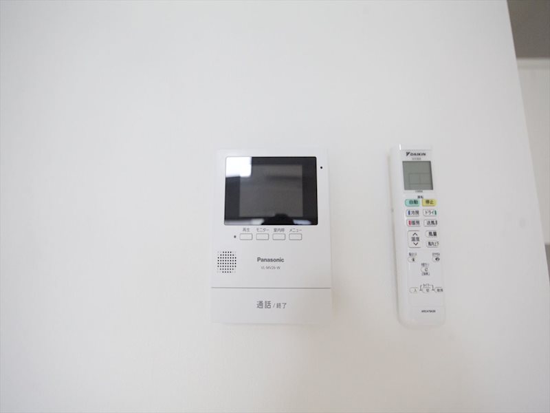 有縁（ウーエン） ＴＶモニター付インターホン