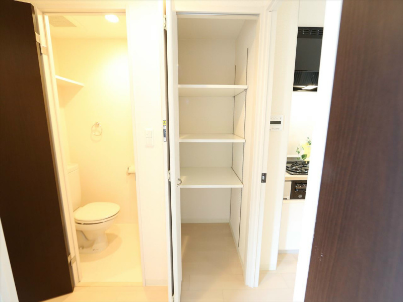 シャルマン砂田 玄関収納付