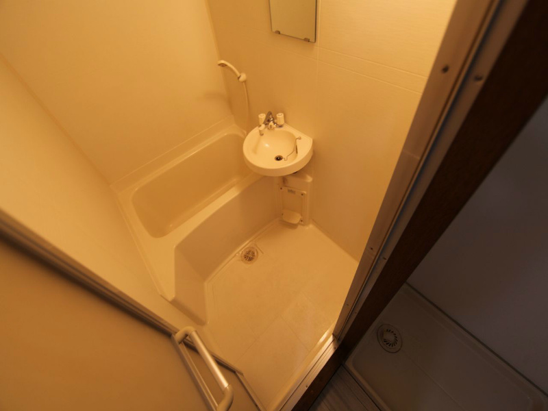 ラヴィアン名駅 バスルーム　お風呂トイレ別