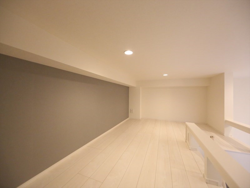 ハーモニーテラス大秋町 ロフト5帖（収納としても寝室としても使えます）