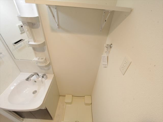エステムコート名古屋今池アーバンゲート 室内洗濯機置き場